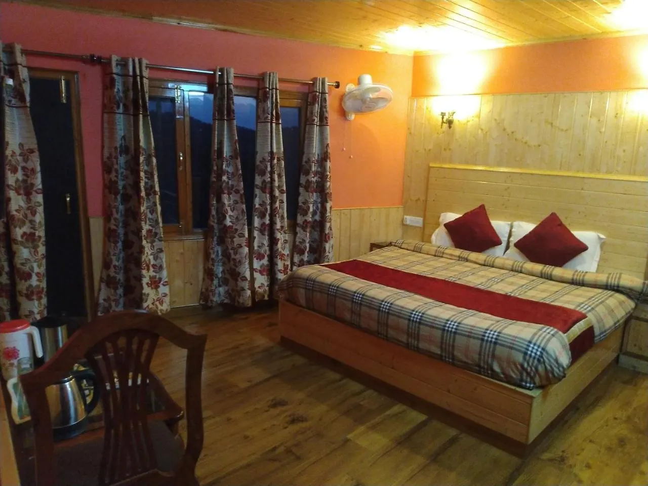 Apple House Bed & Breakfast Shimla